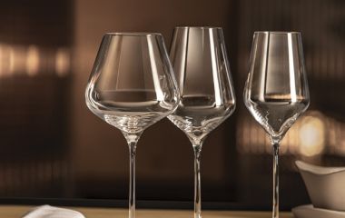 Allure коллекция винных бокалов от DEGRENNE